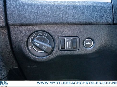 Used 2023 Chrysler 300 S w/ Comfort Group image 29