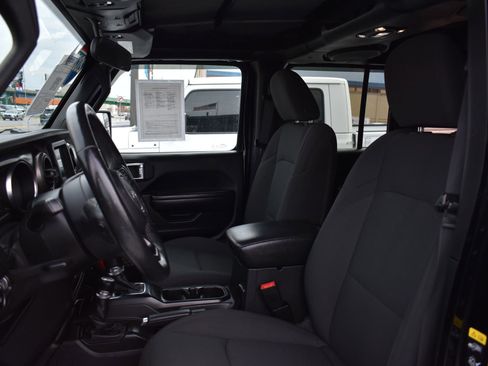 Used 2020 Jeep Wrangler Unlimited Sport S image 13