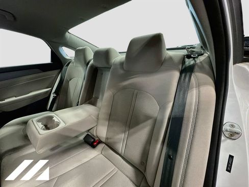 Used 2018 Hyundai Sonata SEL FWD image 21