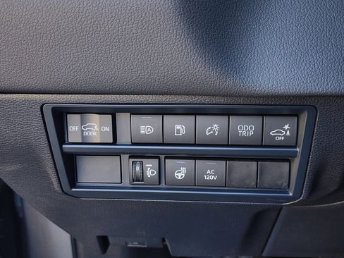 Used 2024 Toyota Sequoia SR5 w/ SR5 Premium Package AWD/4WD image 22