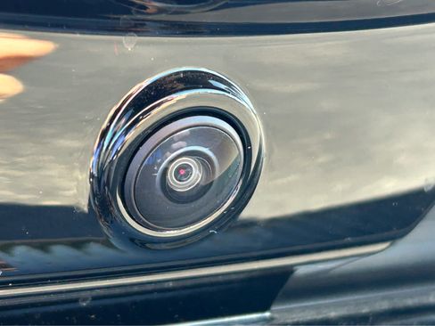 New 2027 Ford Expedition Platinum AWD/4WD image 2