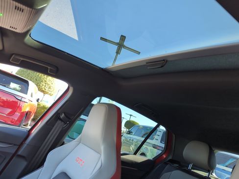 New 2025 Volkswagen GTI SE image 31