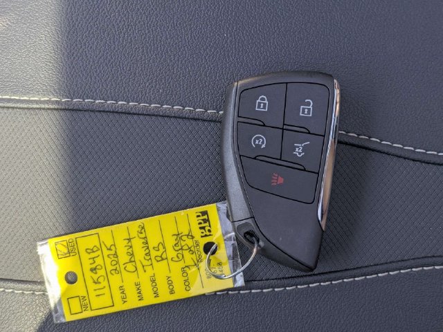 Used 2025 Chevrolet Traverse RS w/ LPO, Floor Liner Package FWD image 35