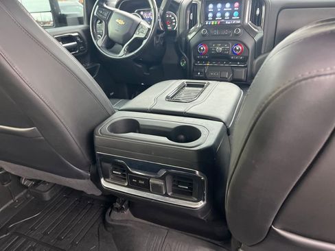 Used 2022 Chevrolet Silverado 2500 High Country w/ Z71 Off-Road Package image 27