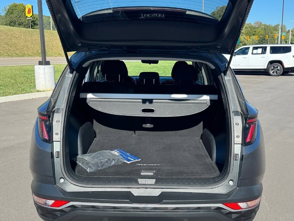 Used 2022 Hyundai Tucson SEL w/ Cargo Package FWD image 21