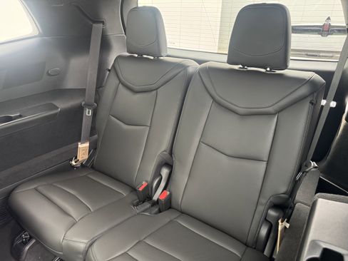 New 2025 Cadillac XT6 Premium Luxury image 14