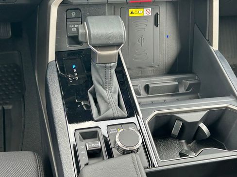 New 2026 Toyota Tundra SR5 AWD/4WD image 21