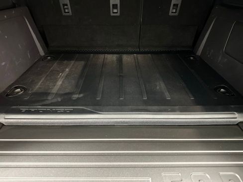 Used 2024 Ford Bronco Everglades image 15