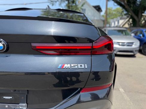 Used 2022 BMW X6 M50i w/ Premium Enhanced Package AWD/4WD image 10