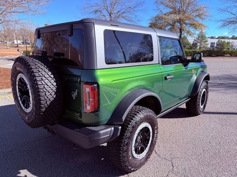 Used 2023 Ford Bronco Badlands image 12
