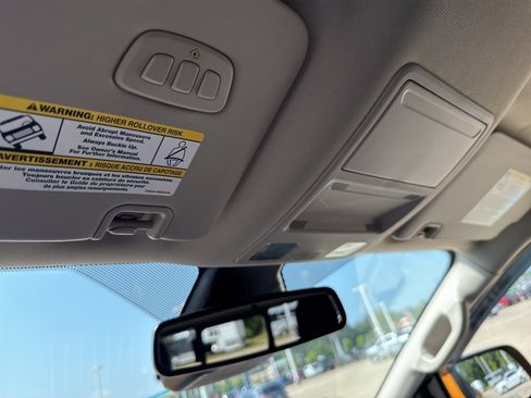 Used 2022 Ford Ranger Lariat w/ Equipment Group 501A High image 22