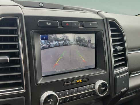 Used 2021 Ford Expedition Max Limited RWD image 28