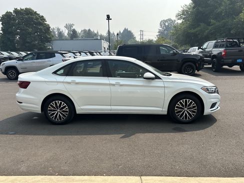 Used 2021 Volkswagen Jetta S FWD image 6