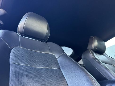 Used 2019 Ford Mustang Premium image 16