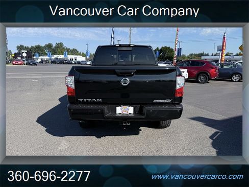 Used 2019 Nissan Titan PRO-4X w/ Pro-4x Convenience Package AWD/4WD image 6