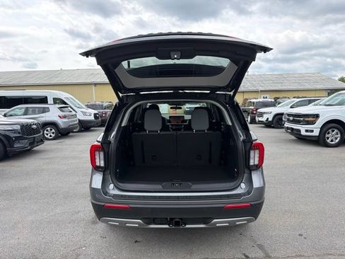 Used 2026 Ford Explorer Active w/ Active Comfort Package AWD/4WD image 56