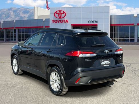 Used 2024 Toyota Corolla Cross LE AWD/4WD image 5