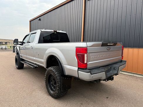 Used 2021 Ford F350 Lariat w/ FX4 Off-Road Package AWD/4WD image 5
