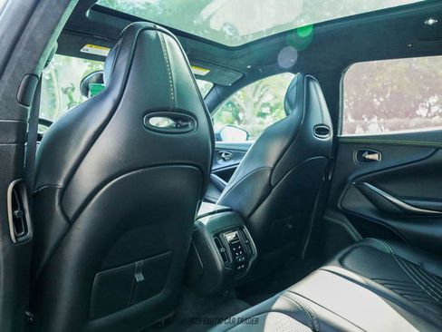 Used 2021 Aston Martin DBX AWD/4WD image 30