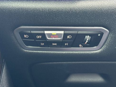 Used 2020 BMW X5 xDrive40i w/ Premium Package image 31