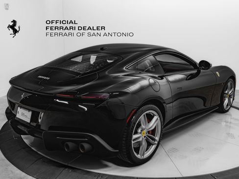 Certified 2024 Ferrari Roma image 10