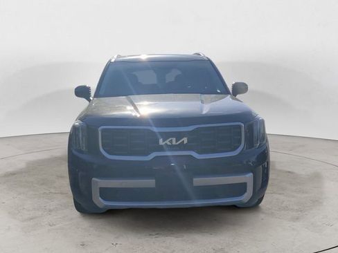 Used 2025 Kia Telluride S image 8