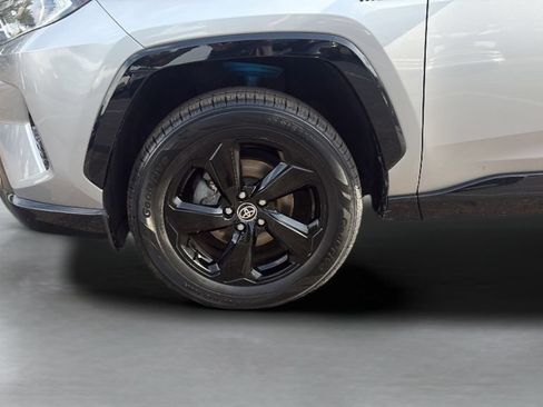 Used 2021 Toyota RAV4 XSE w/ XSE Grade Weather Package AWD/4WD image 26