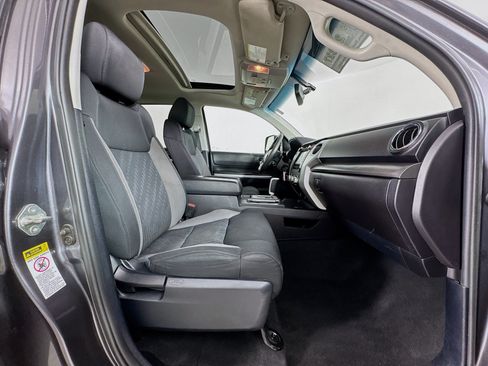 Used 2016 Toyota Tundra SR5 AWD/4WD image 28