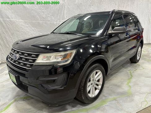 Used 2016 Ford Explorer 4WD image 1