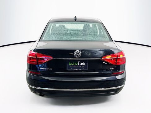 Used 2016 Volkswagen Passat 1.8T SE FWD image 7