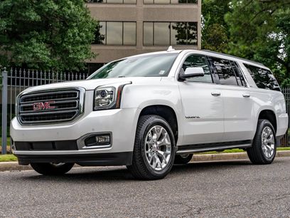 Used 2016 GMC Yukon XL SLT
