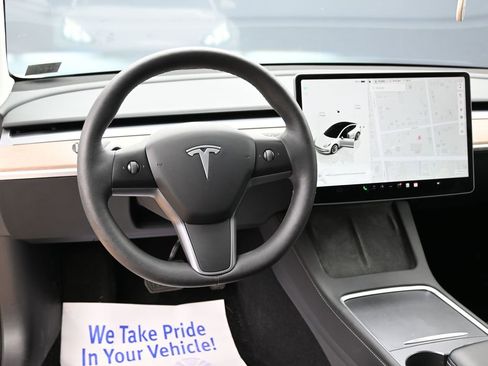 Used 2023 Tesla Model 3 Standard Range image 53
