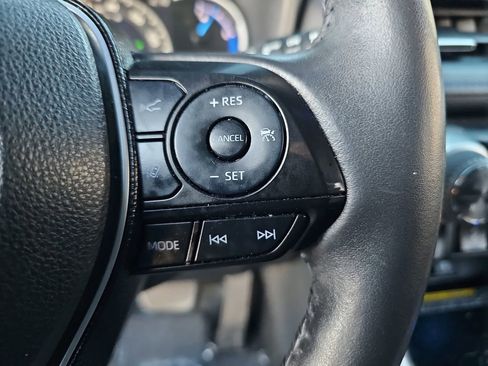 Used 2021 Toyota RAV4 XSE image 12