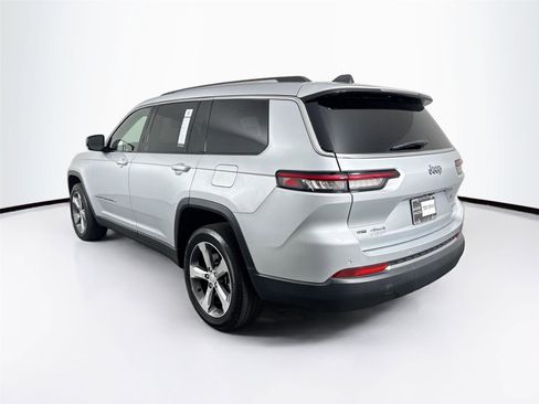 Used 2021 Jeep Grand Cherokee L Limited AWD/4WD image 13