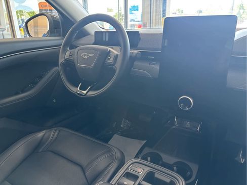 Used 2025 Ford Mustang Mach-E Premium AWD/4WD image 11