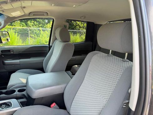 Used 2012 Toyota Tundra 4x4 Double Cab w/ SR5 Pkg image 24