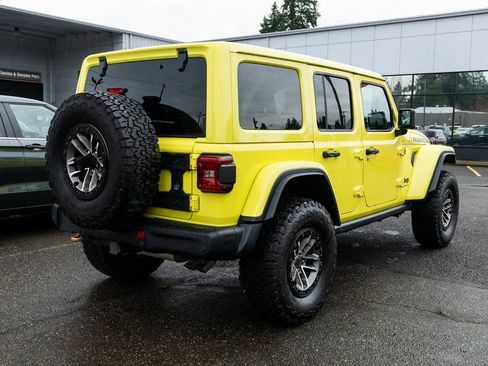 Used 2024 Jeep Wrangler Unlimited Rubicon 392 AWD/4WD image 7