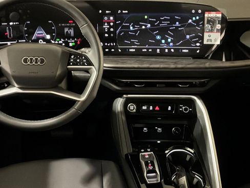 New 2025 Audi Q5 Premium image 19