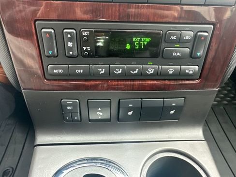 Used 2010 Ford Explorer Limited image 13