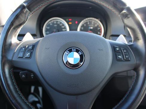 Used 2011 BMW M3 Coupe image 22