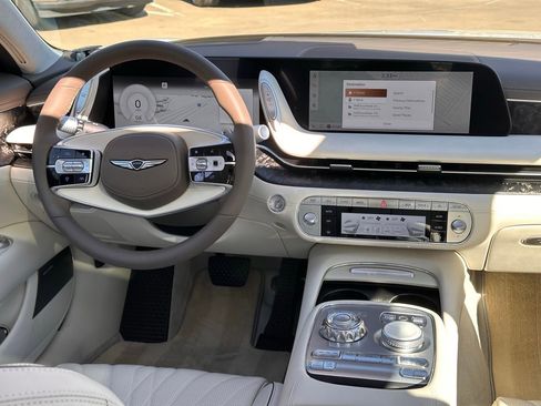 Used 2025 Genesis G90 3.5T image 22