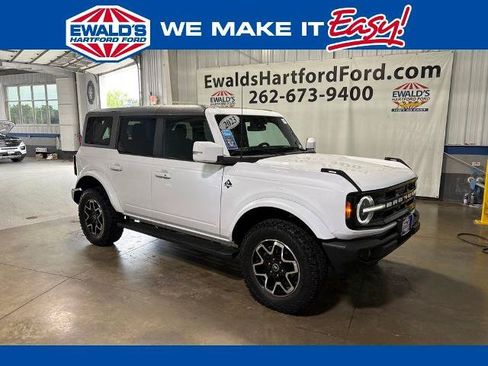 Certified 2023 Ford Bronco Outer Banks AWD/4WD image 1