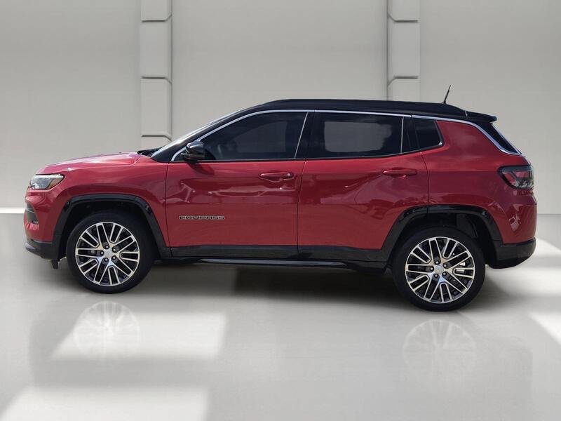 Certified 2023 Jeep Compass Limited w/ Elite Group AWD/4WD image 2