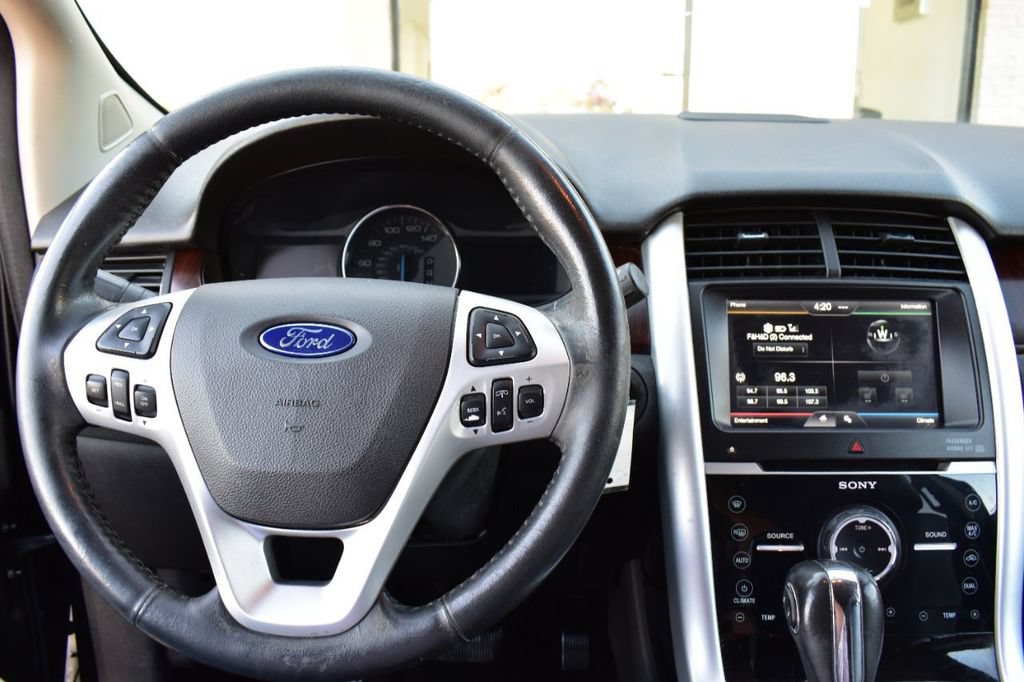 Used 2011 Ford Edge Limited AWD/4WD image 22