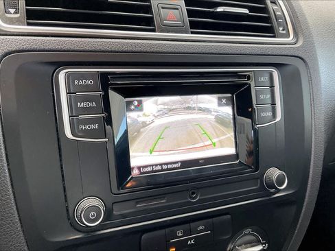 Used 2017 Volkswagen Jetta S FWD image 25