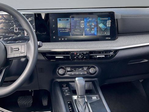 New 2026 Nissan Kicks SV FWD image 8
