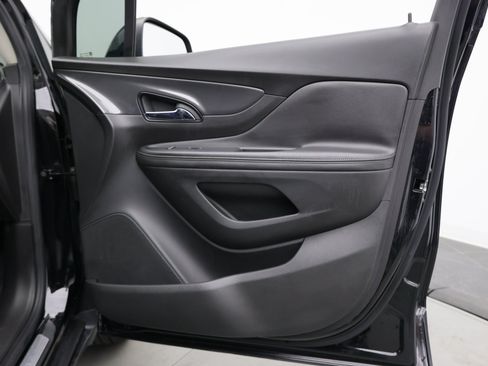 Used 2019 Buick Encore Preferred w/ LPO, Active Package FWD image 31