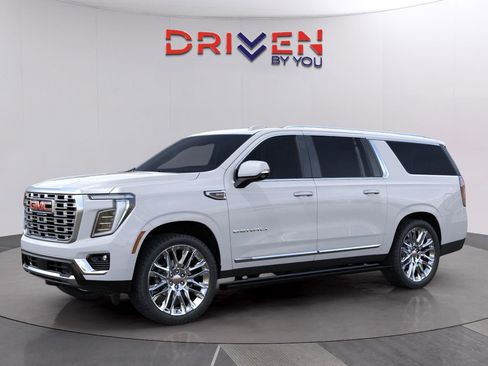 New 2026 GMC Yukon XL Denali w/ Denali Reserve Package image 2