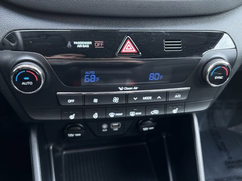 Used 2018 Hyundai Tucson Limited w/ Cargo Package FWD image 30