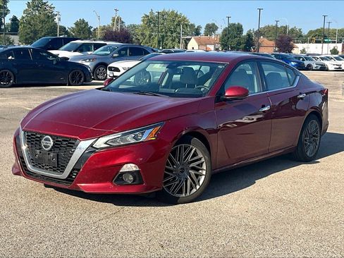 Used 2019 Nissan Altima 2.0 Edition One image 7